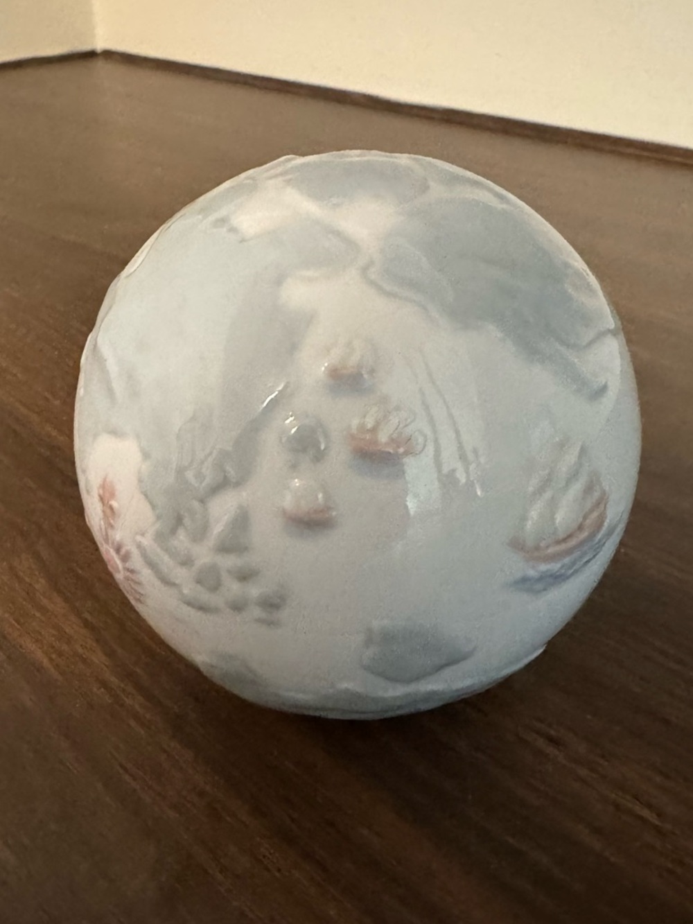 Vintage Lladró porcelain world globe paperweight, 1994 (Daísa mark) blue